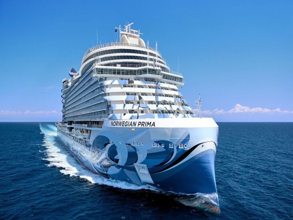 Norwegian Cruise Line Nave Crociera